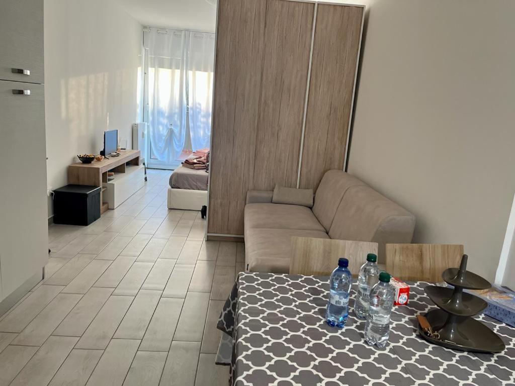 Einaudi Apartment Cologno Monzese Exterior foto
